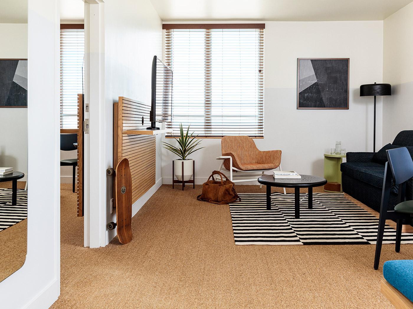 Hotel June West La, A Member Of Design Hotels Лос-Анджелес Экстерьер фото