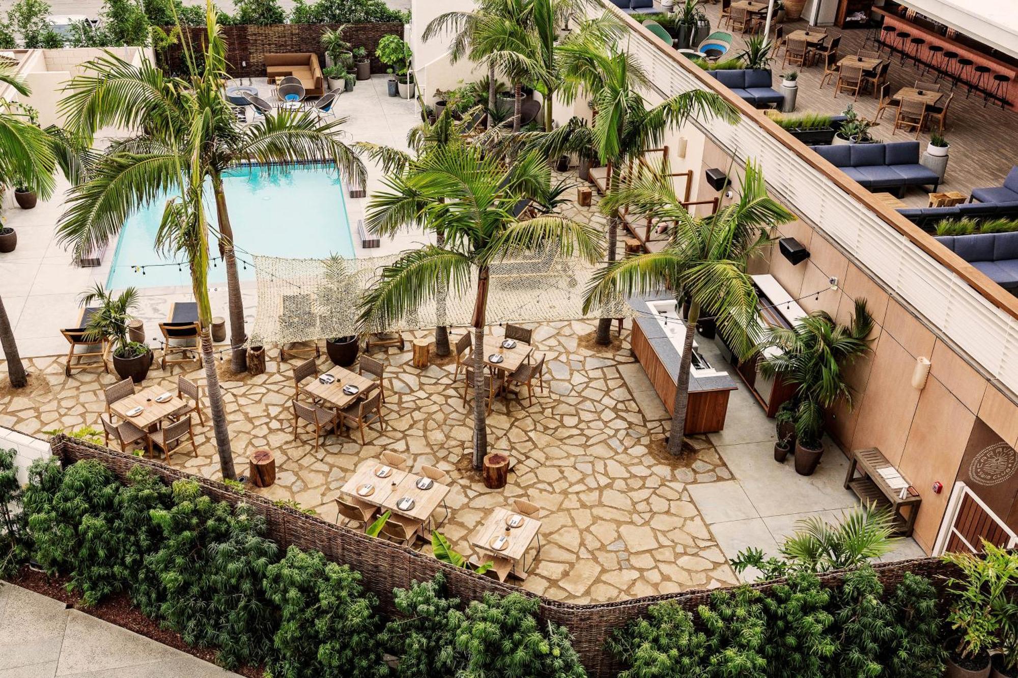 Hotel June West La, A Member Of Design Hotels Лос-Анджелес Экстерьер фото